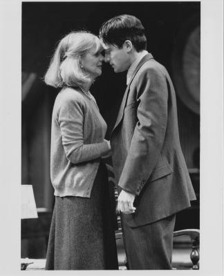 Production Photographs featuring Blythe Danner and David Conrad (The Deep Blue Sea, 1998)  (2015.200.3)