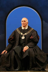 Production Photograph Featuring Frank Langella (A Man For All Seasons, 2008) 