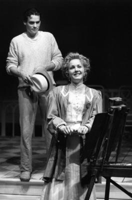 Production Photograph Featuring Robert Sean Leonard and Katie Finneran (You Never Can Tell, 1998)  (2011.200.989)