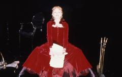 Production Photograph Featuring Susannah York (Hedda Gabler, 1981) 