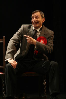 Production Photograph Featuring Arnie Burton (The 39 Steps) (2011.200.355)