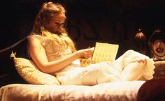 Production Photograph Featuring Katie Finneran (Arms and the Man, 2000)