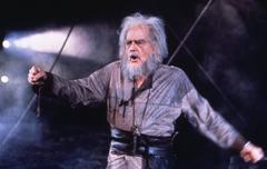 Production Photograph Featuring Hal Holbrook (King Lear, 1990)