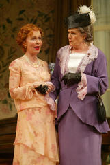 Production Photograph Featuring Kate Burton and Lynn Redgrave (The Constant Wife)