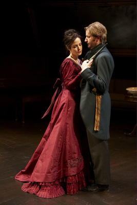 Production Photograph Featuring Paul Sparks and Mary Louise Parker (Hedda Gabler, 2009) (2011.200.933)