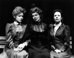 Production Photograph Featuring Amy Irving, Jeanne Tripplehorn and Lili Taylor (Three Sisters)