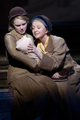 Production Photograph Featuring Megan Reinking and Donna Murphy (The People in the Picture)   (2011.200.1246)